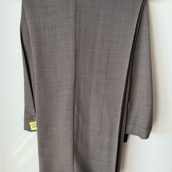 Haggar Black Label Men's Gray Suit - Picture 7 of 10